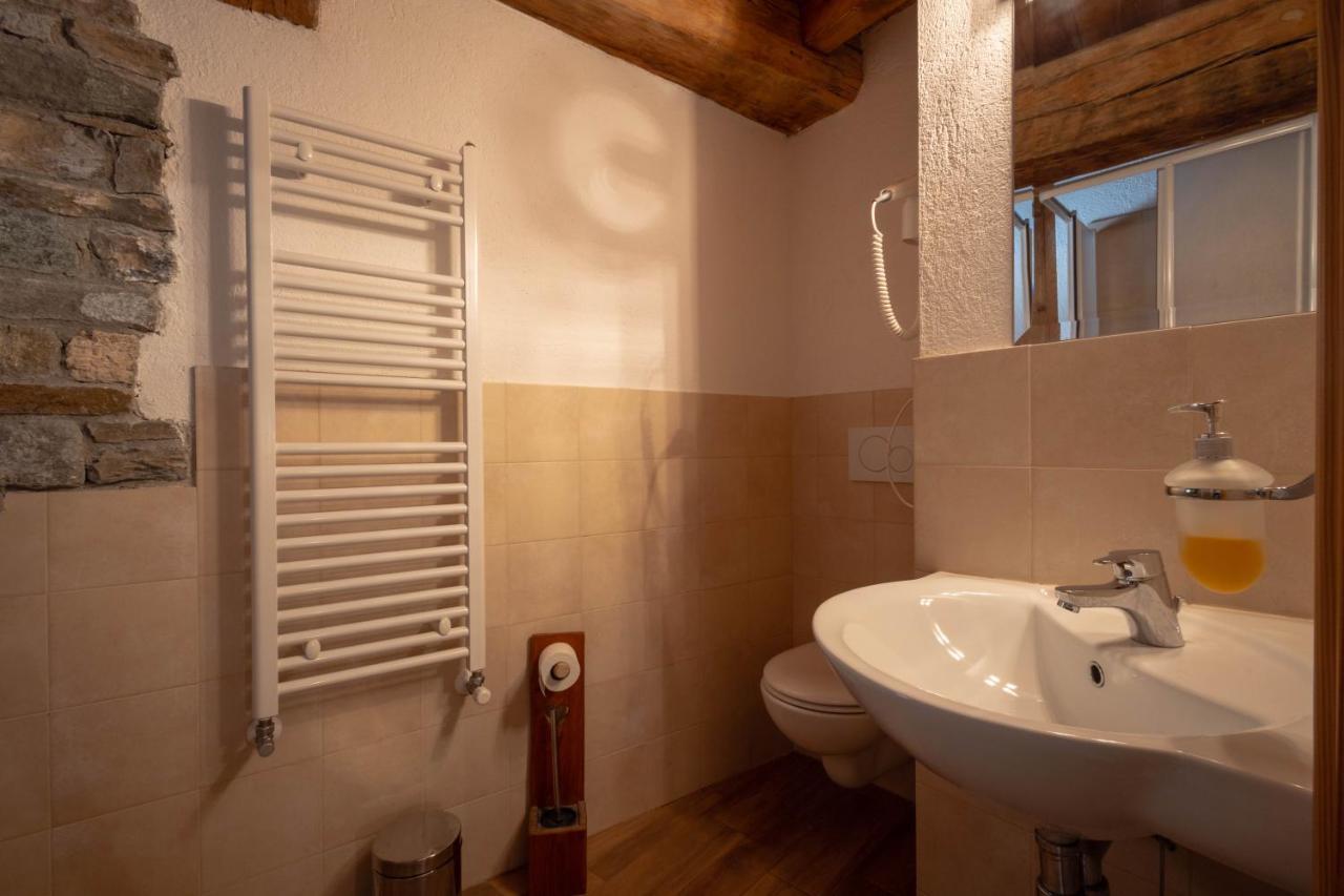 Eco Dimora Baltea - Affittacamere Al Verde Villaggio Di Rumiod Сен-Пиер Екстериор снимка